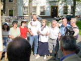 Mitglieder des Chorensemble Oberwiesenthal empfangen<br>die Maulbronner mit Liedern aus ihrer Heimat